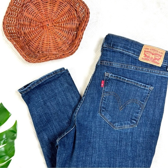 Levi’s Classic Crop Dark Wash Denim Casual High Rise Capri Denim Jeans Size 30 - Picture 1 of 16